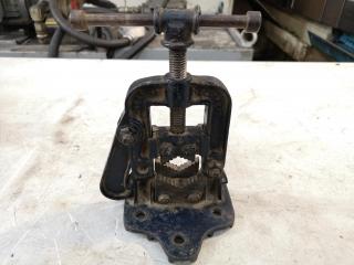 Vintage Benchtop Pipe Vice
