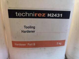 4x Bottles of TechniRez H2431 Tooling Hardener Part B