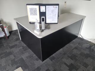 L Shaped Office Desk and Drawers