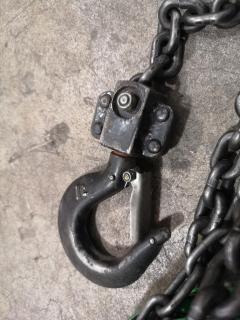 MaxiBlock 1-Ton Capacity Chain Hoist
