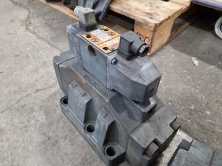 Pair of Hydraulic Valve Blocks