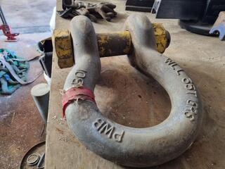 Bow Shackle, 35-Ton Capacity
