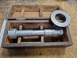 Mitutoyo 3-Point Internal Micrometer 368-738, 30-40mm, w/ Setting Ring