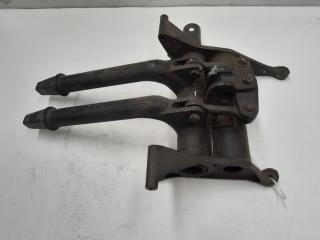 MD500 Control Pedal Arm and Bracket Assembly