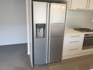 Complete Kitchen with Appliances