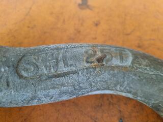 25-Ton Bow Shackle
