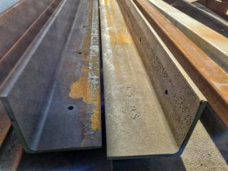 2x Lengths of Angle Steel