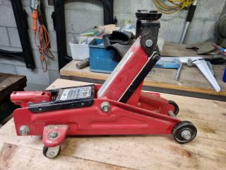 2-Ton Hydraulic Floor Jack