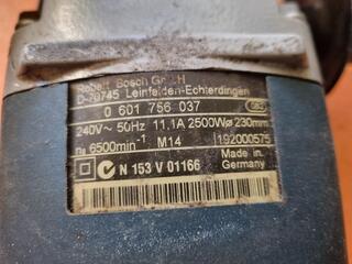 Bosch Corded 230mm Angle Grinder GWS 25-230