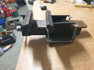 Offset Metal Vice