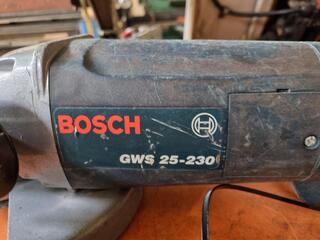 Bosch Corded 230mm Angle Grinder GWS 25'-230