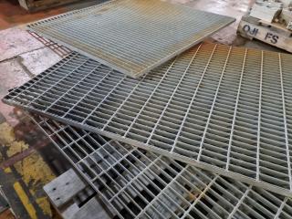 3x Heavy Duty Galvanised Steel Flooring Grates