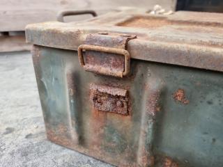 Vintqge Military Ammunition or Weapon Case