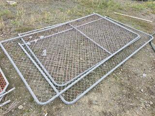 Assorted Temporary Fencing