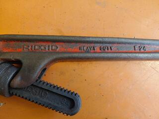 RIDGID E24 Pipe Wrench