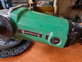 Hitachi Corded 180mm Disk Sander Polisher SAT-180