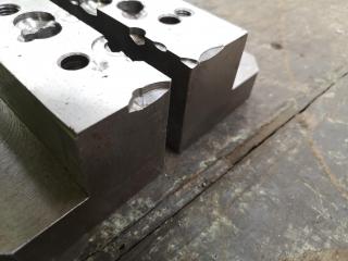 Pair of Metal Milling Mounting Braces