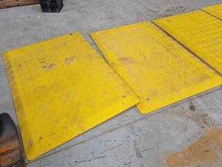 5x Reinforced Plastic Trench Safety Covers