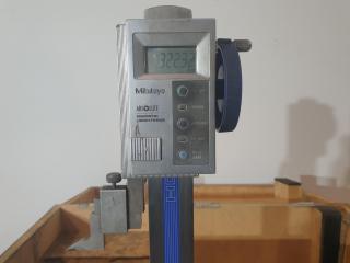 Mitutoyo Digital Height Gauge in Case