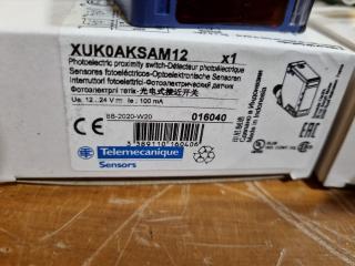 3x Telemecanique Photoelectric Sensors XUK0AKSAM12