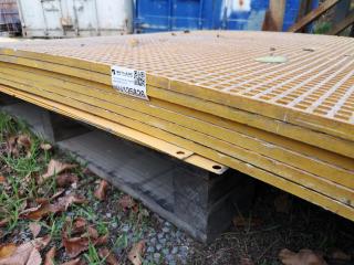 6x Industrial Fibreglass Grated Flooring Panels