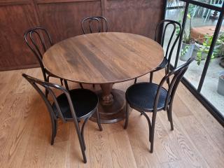 Cafe Table with 5 Bentwood Chairs