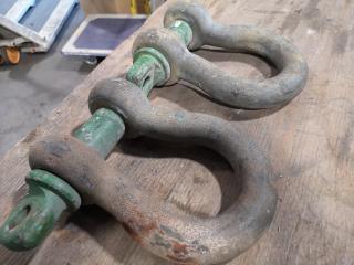 2x Bow Shackles, 17-Ton Capacity