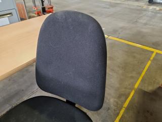 Standard Office Desk w/ Gas-lift Chair