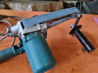 Makita Corded 30mm Belt Sander 9031