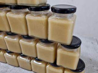 28x 140g Jars of The Bee Keepers Rata Honey
