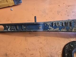 Yale Chain Hoist 