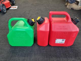 2 x Plastic Petrol Cans 