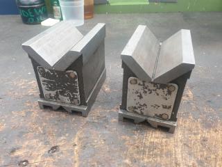 2 x Eclipse Magnetic Blocks