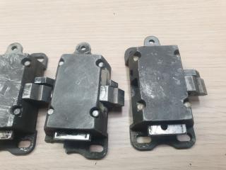 7 x Damaged MD500 Door Latchblocks