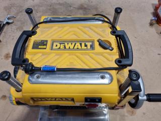 DeWalt 330mm Thickness Planer DW735-XE