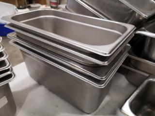 40x Assorted Stainless Steel Commercial Kitchen Food Bins