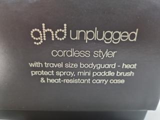 GHD Unplugged Cordless Styler Gift Set