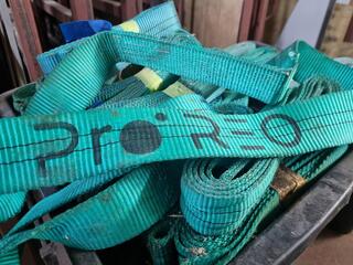28x Lifting Straps / Slings, 2-Ton Capacity