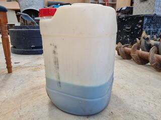 ColourCrete P.I.N.Z Sueface Retarder, Green,, Partial Jug