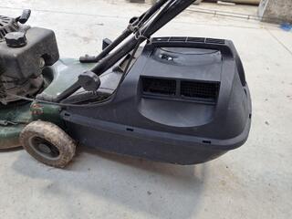 Victa V40 Petrol Lawnmower