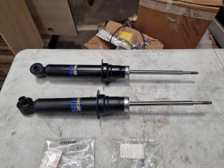 2x Monroe gas shocks 26624 Black (New)
