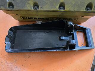 Enerpac 60 Ton Cylinder and Air Hydraulic Unit