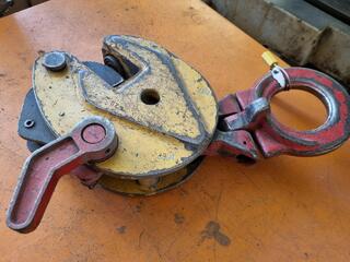 3200kg Vertical Plate Clamp