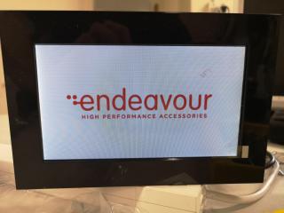Endeavour 7" Digital Photo Frame