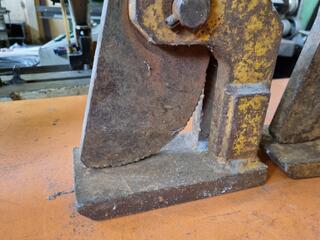 2x Horizontal.Plate Clamps, 1500kg Capacity
