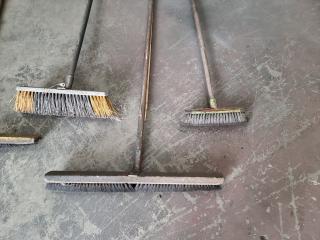 6 Workshop Brooms