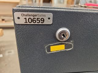 Heavy Duty Cadh Drawer Safe Unit by Challenger