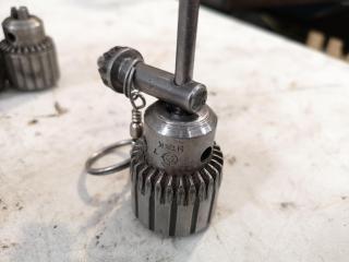 8x Assorted Vintage Drill Chucks & Keys