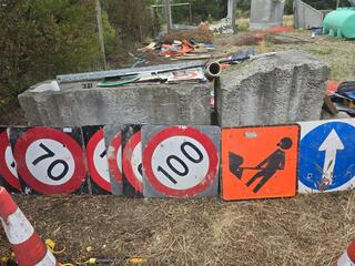 8 x Road Works Signs 