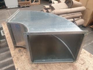 Right angle ductwork corner
300mm x 200mm
Galvanised
